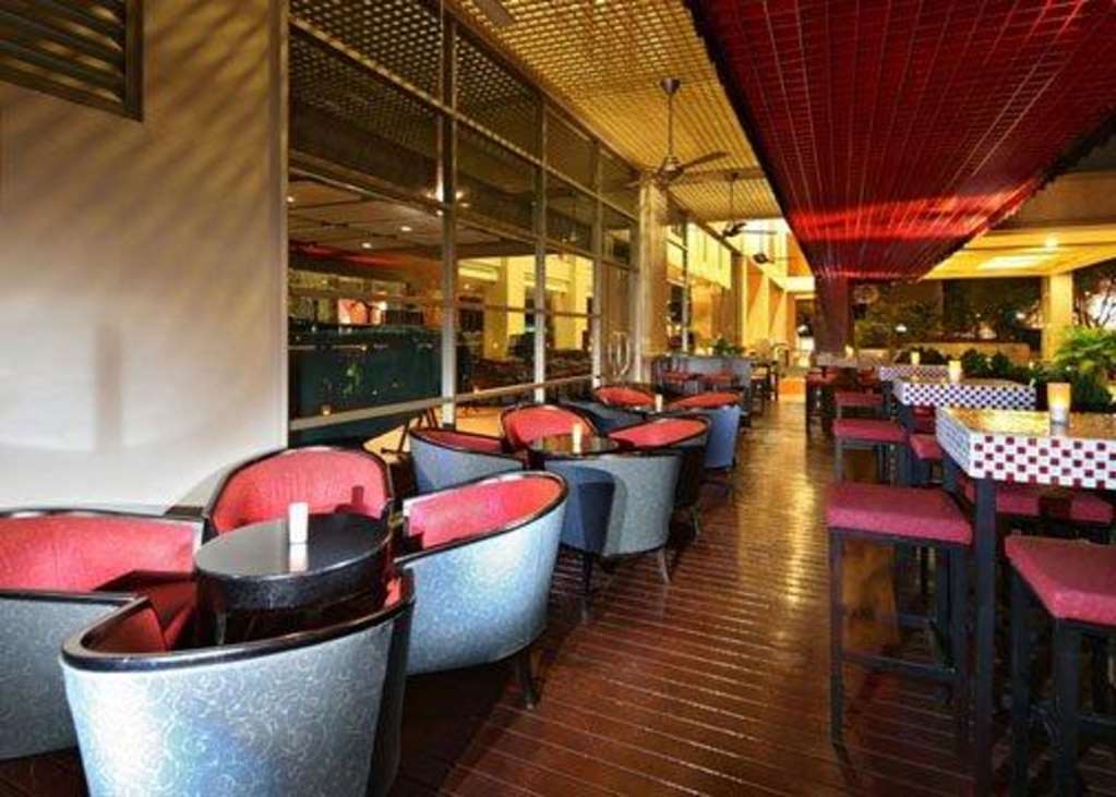Holiday Inn Express & Suites Singapore Novena, An Ihg Hotel Restaurant photo